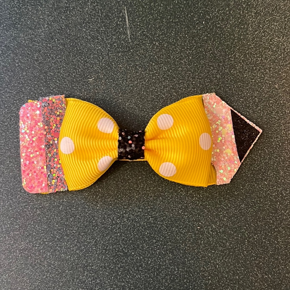 Small pencil hair clip